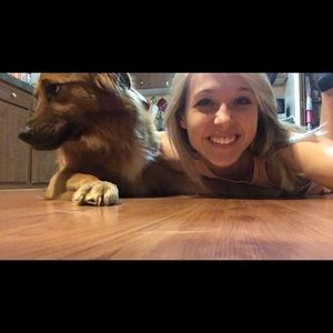 Meet your Posher, Felicia